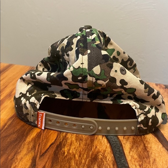 Simms hat - Picture 3 of 3
